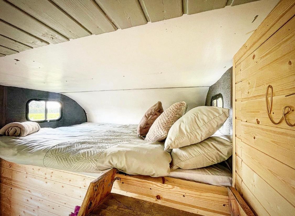 Отель North Yorkshire Horse Box Экстерьер фото